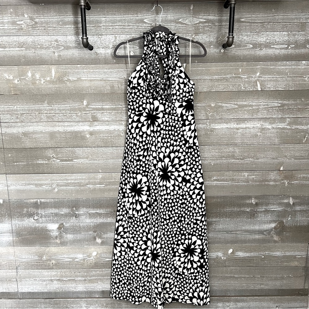 j.t.b. | Black & White Floral Formal Floor Length Halter Dress Size L